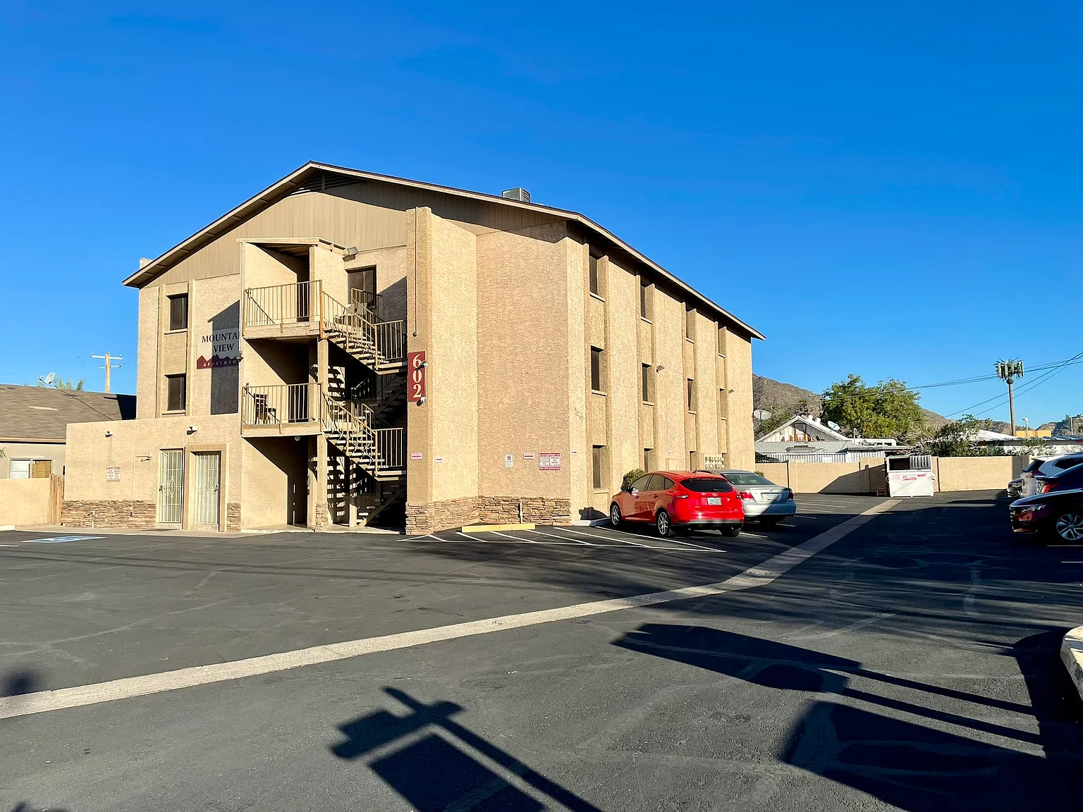 Mountain View Apts on Townley - 301 — Photo 4