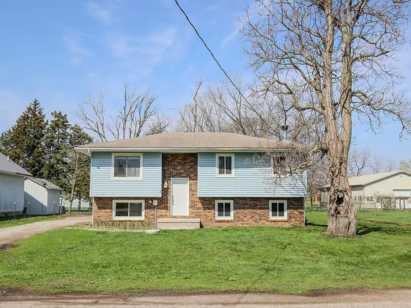 708 5th St, Minburn, IA 50167