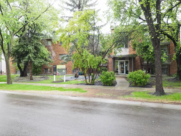 10712 University Ave NW, Edmonton, AB T6E 4P9