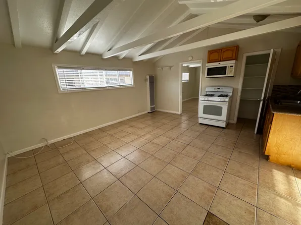 4333 W 156th St #1/2, Lawndale, CA 90260