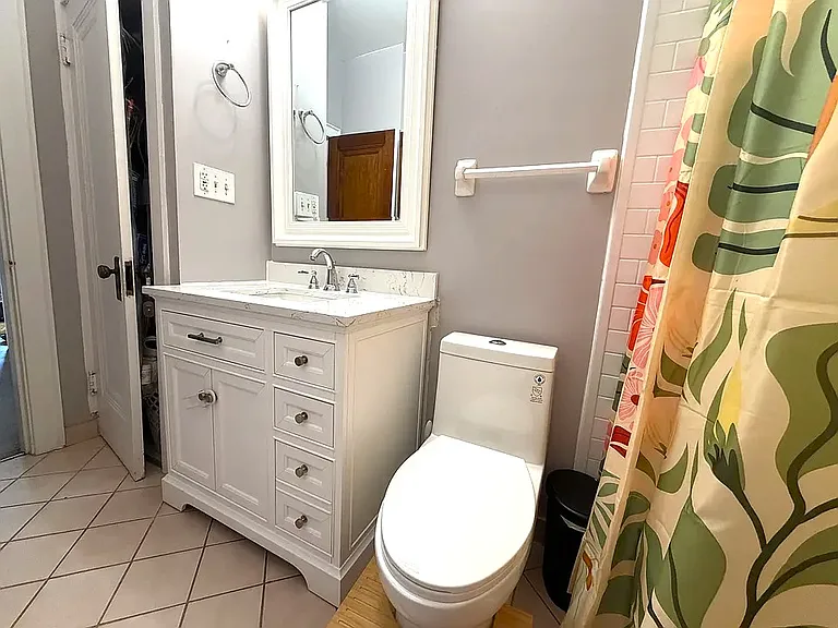 2472 Fairview Ave #2 — Photo 19