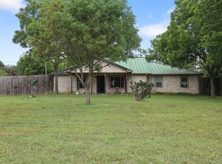 2984 Church Rd, Mead, OK 73449