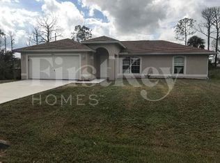 2903 Nadine Ln, Lehigh Acres, FL 33971