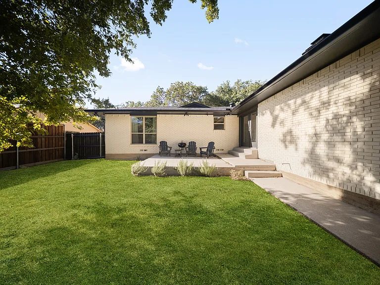 905 Tarryall Dr — Photo 57