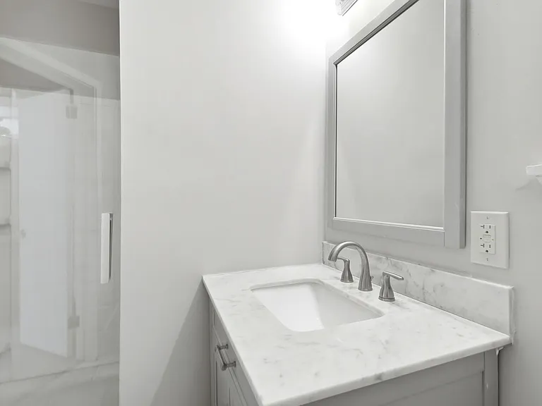1230 Roanoke Ave — Photo 25