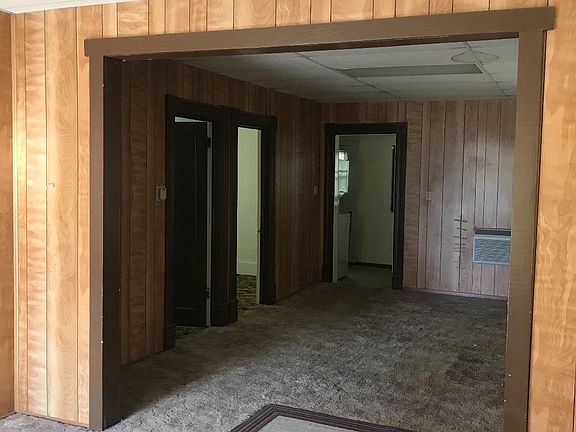 3rd image of 1210 Toles Ave