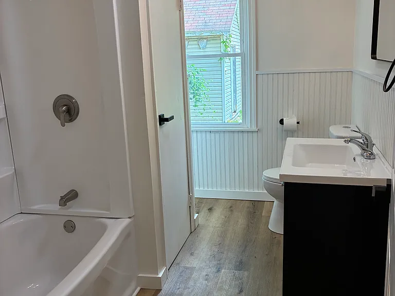 1616 Wabash Ave — Photo 5