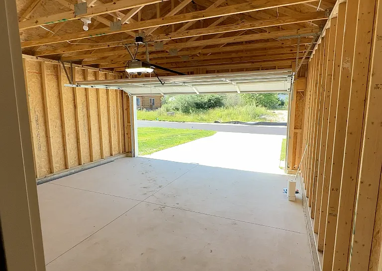 150 Mayfield Dr — Photo 23