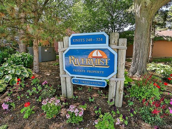 3rd image of 252 Rivermist Dr