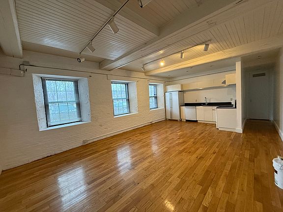 3rd image of 555 Roosevelt Ave #107