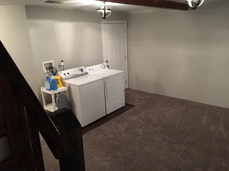 221 Warren Ave — Photo 25