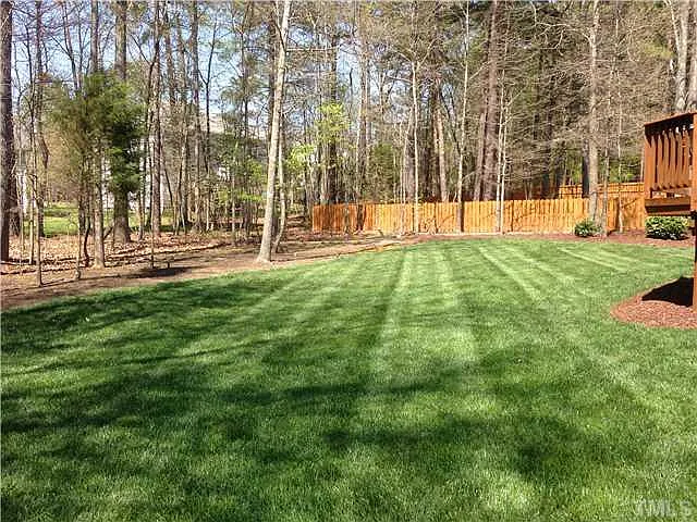 7520 Chesley Ln — Photo 25