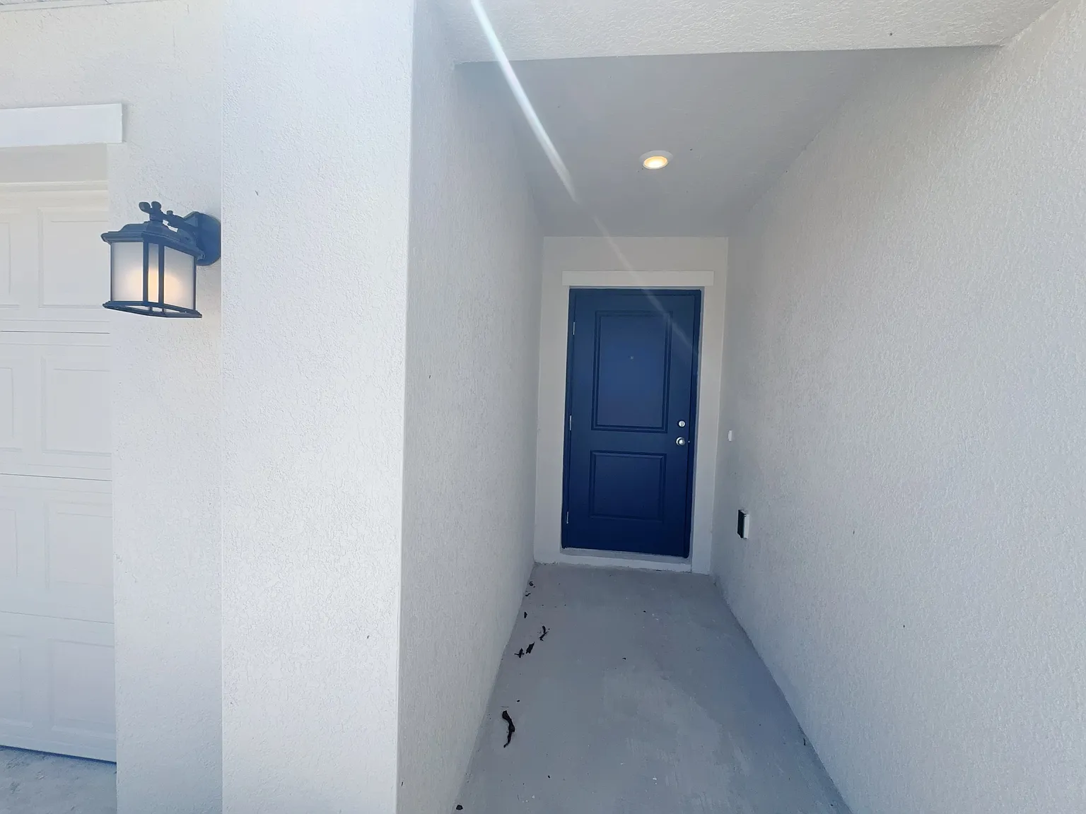 2362 McKinley Dr — Photo 2