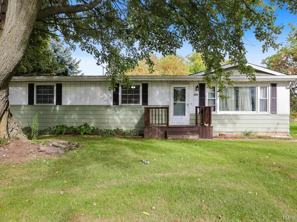 189 Roberts St, Sandusky, MI 48471