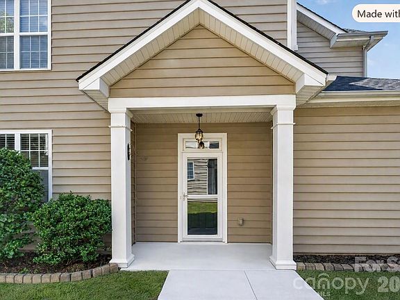 2nd image of 12036 Red Rust Ln