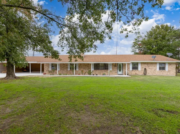 1436 County Road 2320, Como, TX 75431