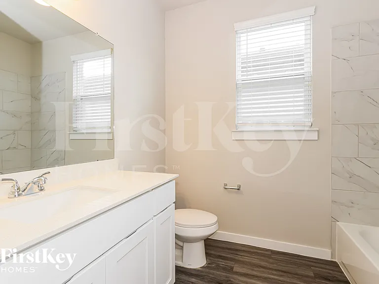18326 W Centro Cir — Photo 17