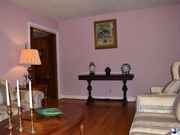 3rd image of 3710 E King George Dr