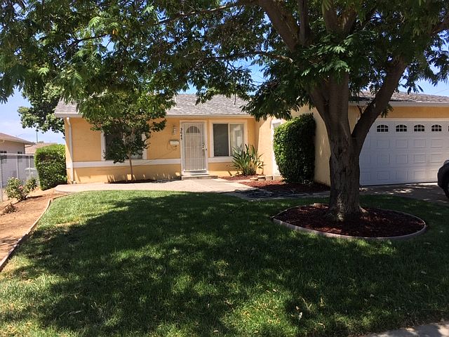 1st image of 3645 Cadwallader Ave