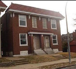 1st image of 3344 Virginia Ave