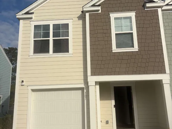 107 Orchid Bloom Cir, Moncks Corner, SC 29461