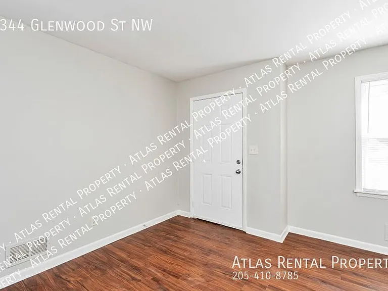 1344 Glenwood St NW — Photo 9