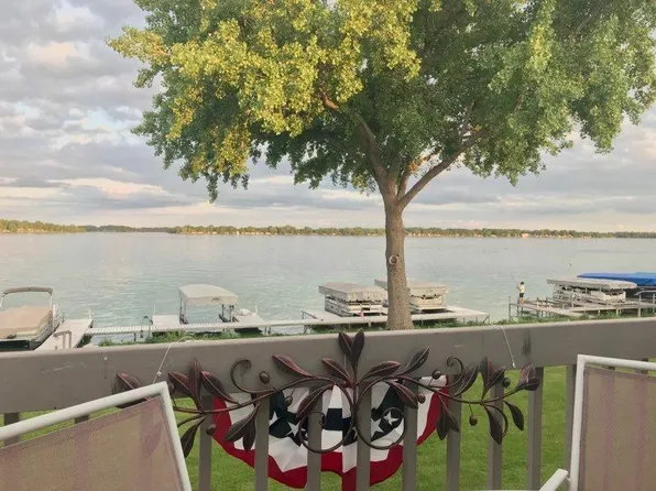 W10695 Blackhawk Trl Unit 457, Fox Lake, WI 53933