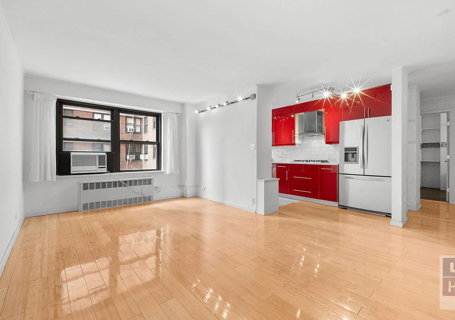415 Grand Street — Photo 3