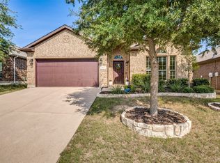 3021 Maple Creek Dr, Fort Worth, TX 76177