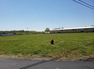 500 W Market St #A, Portland, TN 37148