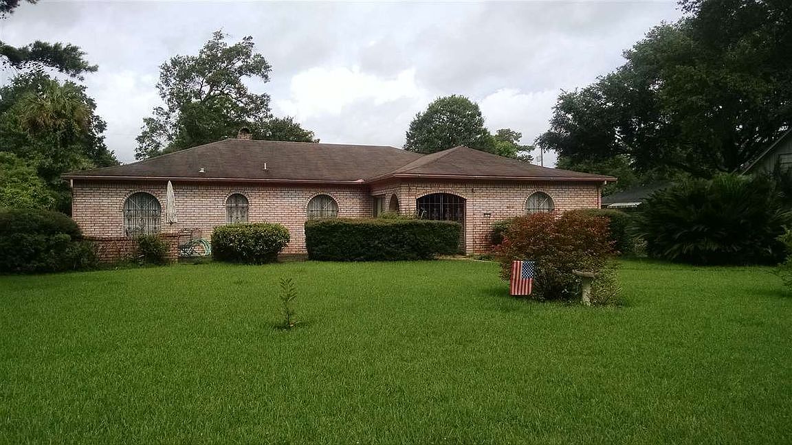 625 Goodhue Rd, Beaumont, TX 77706 Zillow