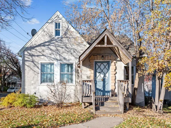 1145 Woodbridge St, Saint Paul, MN 55117