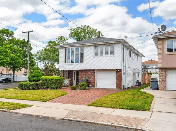 159-52 80th St, Howard Beach, NY 11414