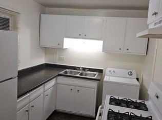 732 N Linden Ave #732, Waukegan, IL 60085