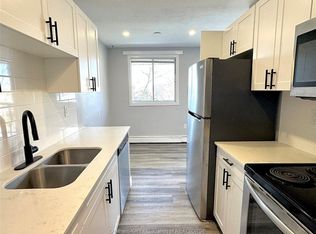 76 Vanier Dr #305, Chatham Kent, ON N7L 2T2