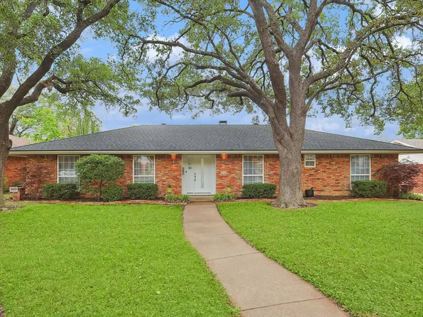 6140 Whitman Ave, Fort Worth, TX 76133