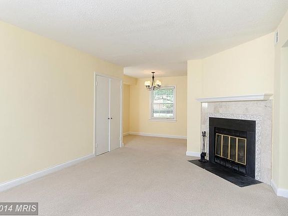 2nd image of 2401 Arlington Blvd #69