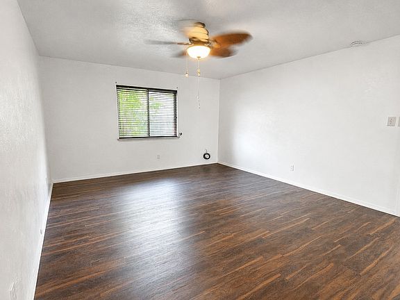 5th image of 6703 Forestview Dr