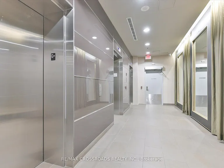 126 Simcoe St #3001 — Photo 5