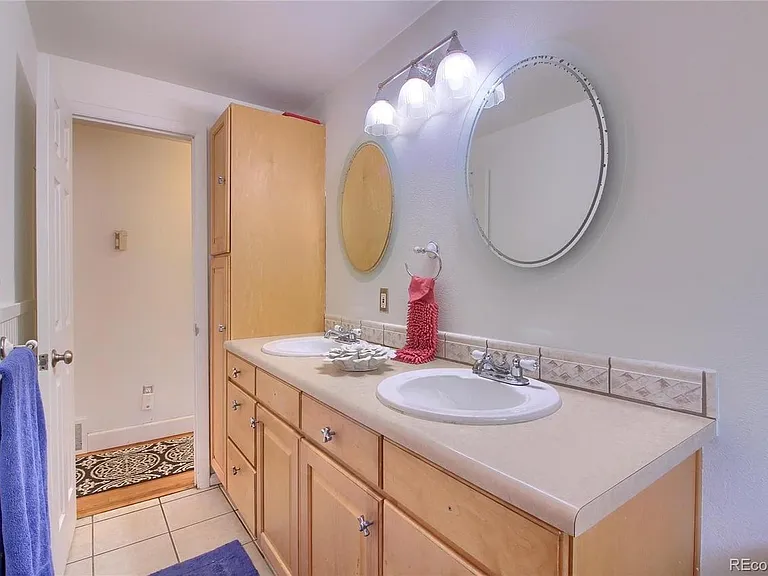 3071 S Hobart Way — Photo 29
