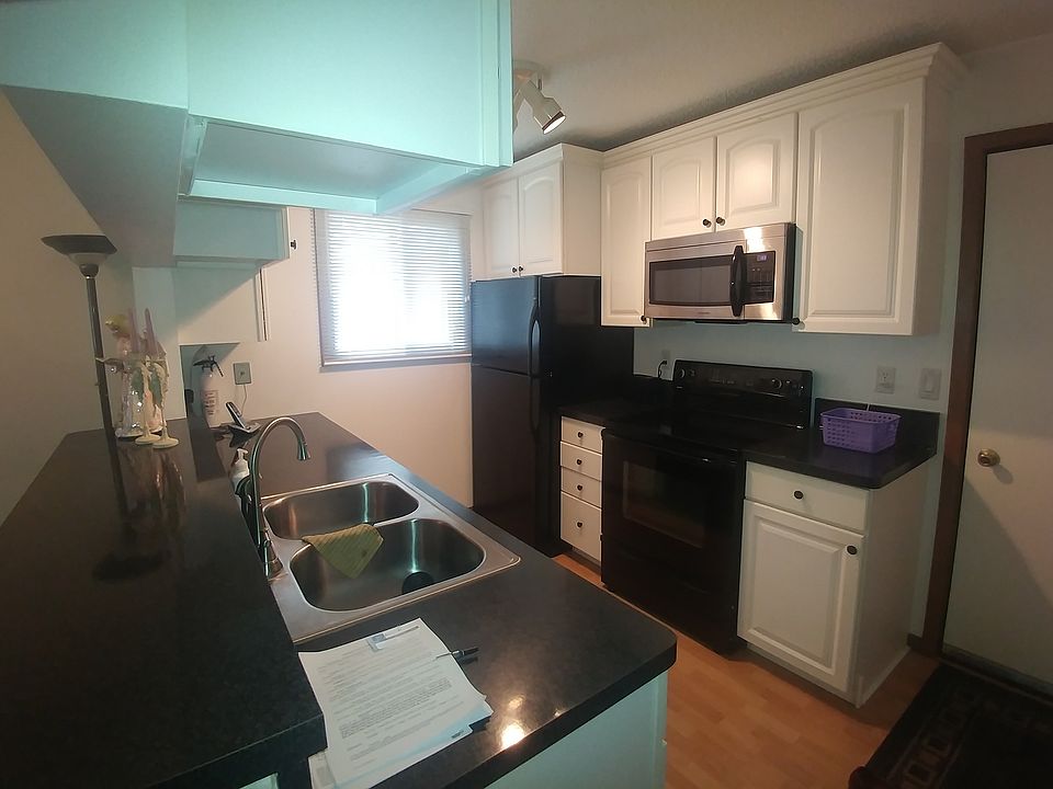 1st image of 2647 Brookdale Ln N