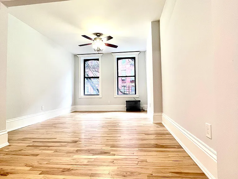 425 E 73rd St #2FW — Photo 1