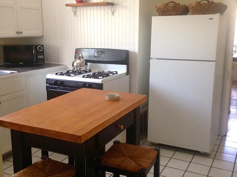 907 W Clay Ave #1 — Photo 24