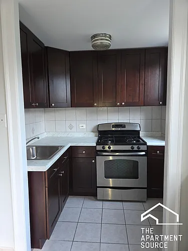7460 N Ashland Ave #1 Photo 1 7460 N Ashland Ave #1 Photo 1