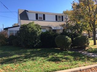 75 Sewaren Ave, Sewaren, NJ 07077
