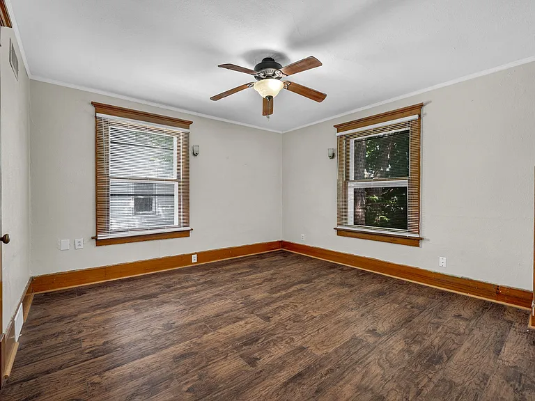 1617 W Barker Ave — Photo 28