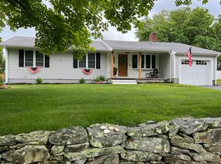 805 Pearse Rd, Swansea, MA 02777