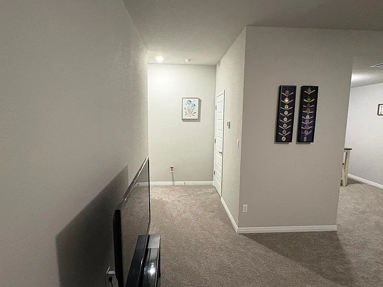 6511 Dragride Rd — Photo 33