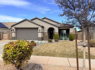 2701 E Upper Canyon Dr, Washington, UT 84780