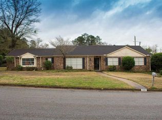 600 Ruthlynn Dr, Longview, TX 75605